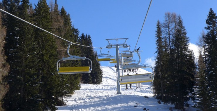 In viaggio sulla seggiovia La Fraina