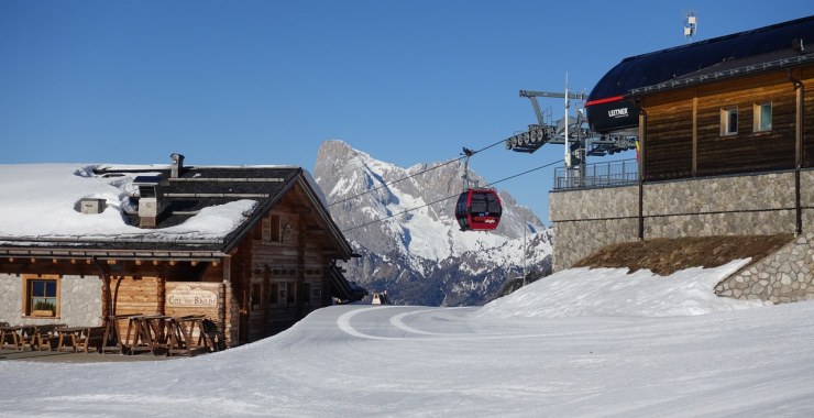 Cabinovia e chalet Col dei Baldi