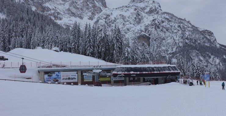 Stazione a Piani di Pezzè