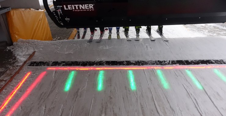 Imbarco con corsie led