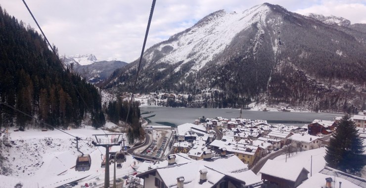 Panorama su Alleghe e sul Monte Piz