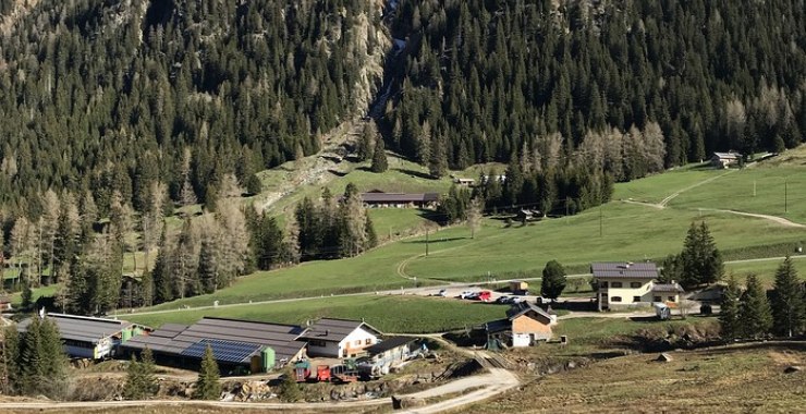 Scialpinismo primaverile