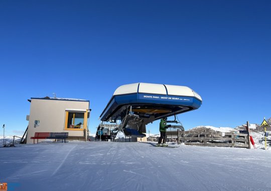Seggiovia quadriposto a servizio di 3 piste gioiello della Val Gardena