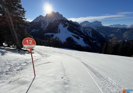 Pista Furcia 12: bellissima rossa che scende verso San Vigilio di Marebbe