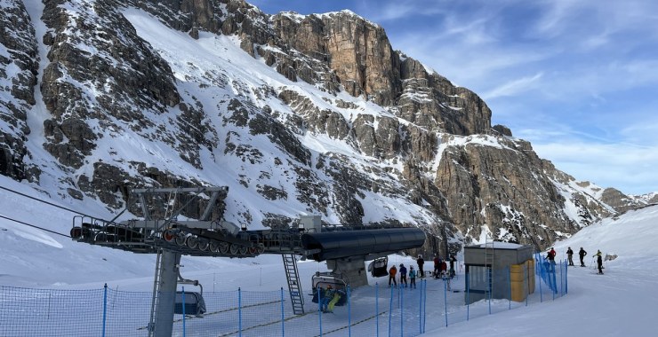 Imbarco seggiovia Pian Ra Valles - Bus de Tofana