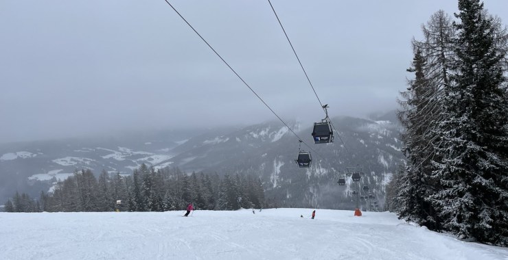 Cabinovia Marchner vista dalle piste