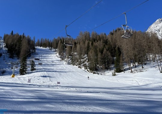 Pista Laghetto: impegnativa discesa della Val Zoldana con bellissima vista sul Pelmo