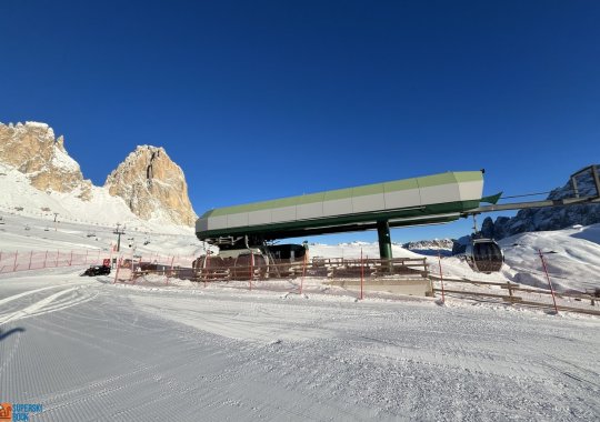 Impianto di accesso alla skiarea del Col Rodella da Canazei - Lupo Bianco