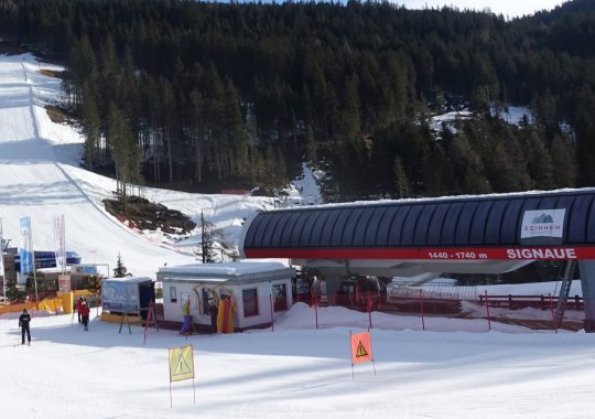 Cabinovia ai piedi della Croda Rossa di Sesto in Val Pusteria
