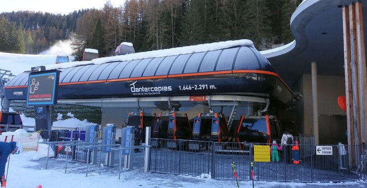 Stazione di Valle Dantercepies