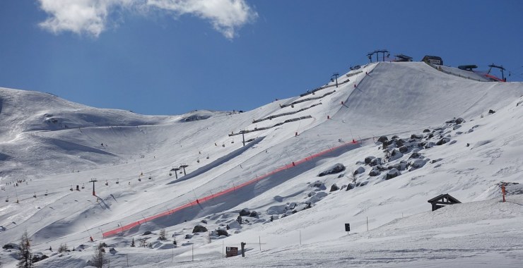 Sciare a Passo Pordoi